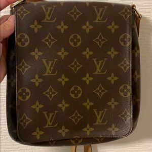 Meet your Posher, Cha